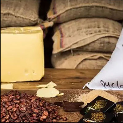 Kakaobohnen Produktion Willie's Cacao Säcke mit Kakaobohnen