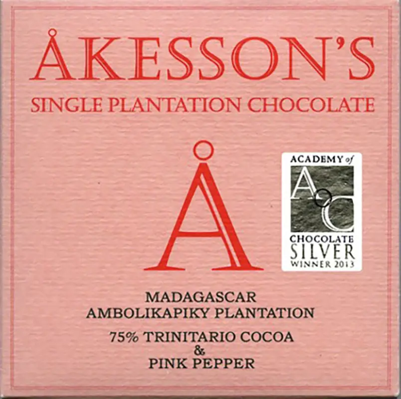 Prämierte Akesson's Schokolade Trinitario mit Pink Pepper